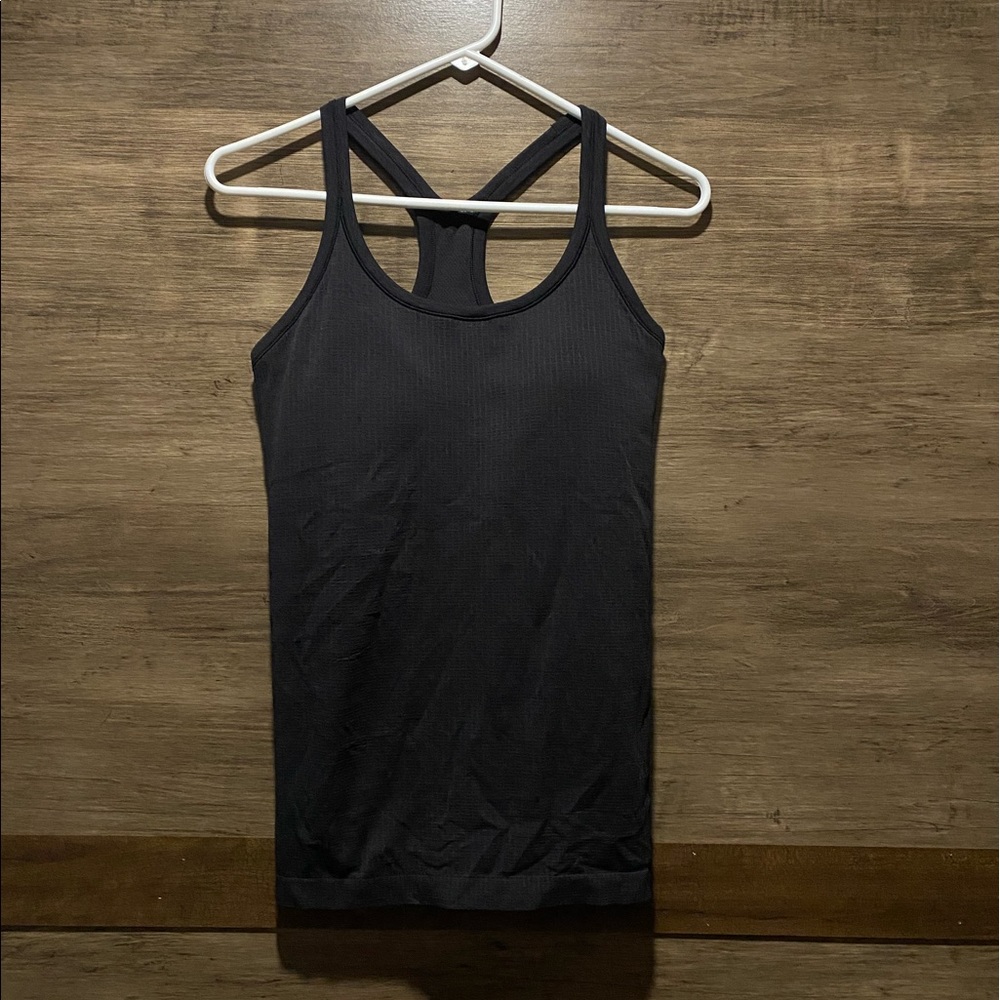 Woman’s Lululemon tank top with built in bra